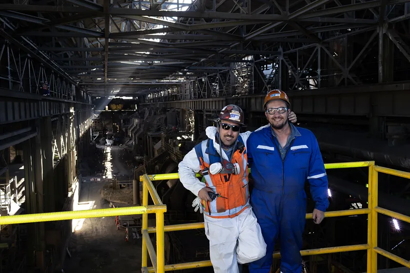 Fundición Potrerillos · Trabajadores de LTF en la plataforma sobre la nave